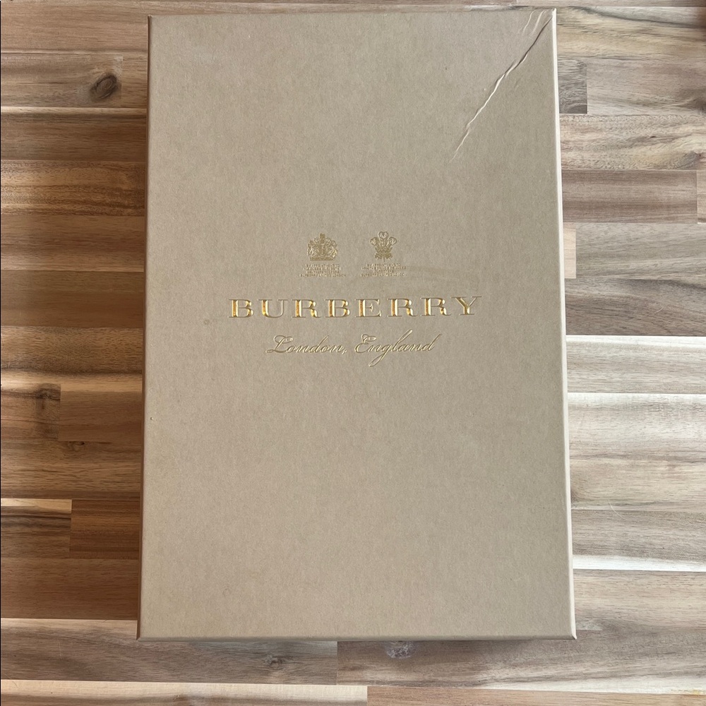 Burberry Tan Gift Box